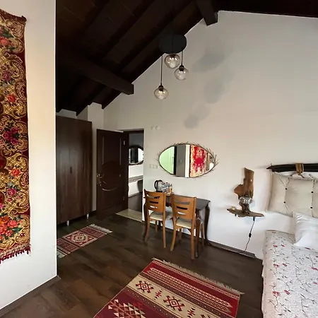 Bed & Breakfast Sirince Citak Konaklari - Oezel Girisli *